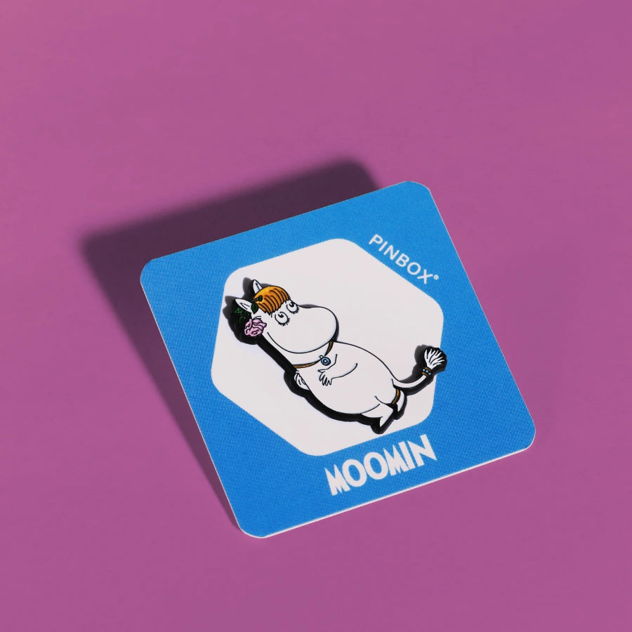 Snorkmaiden with a rose | PINBOX.EU
