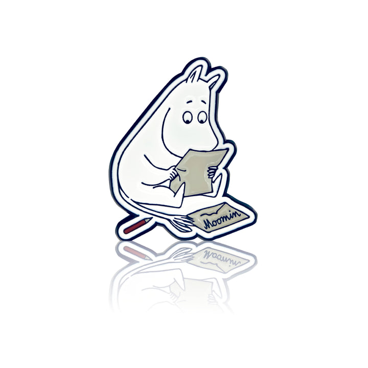 Moomin writing a letter